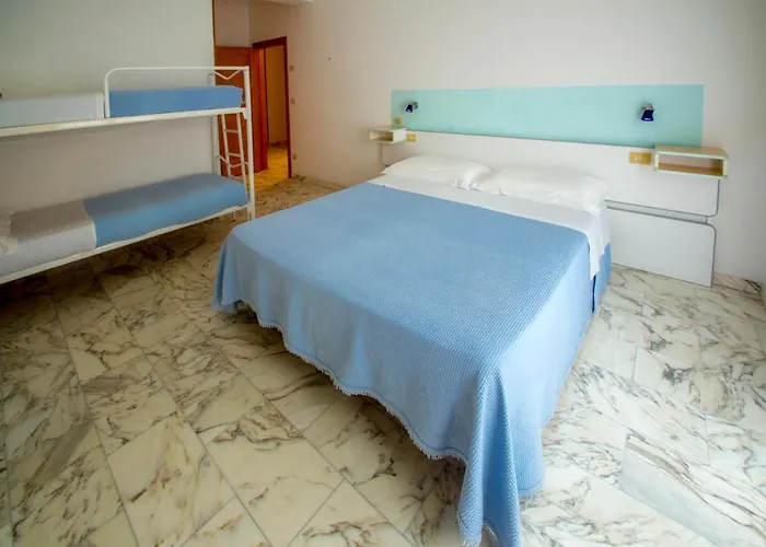 Отель Il Veliero Пинето